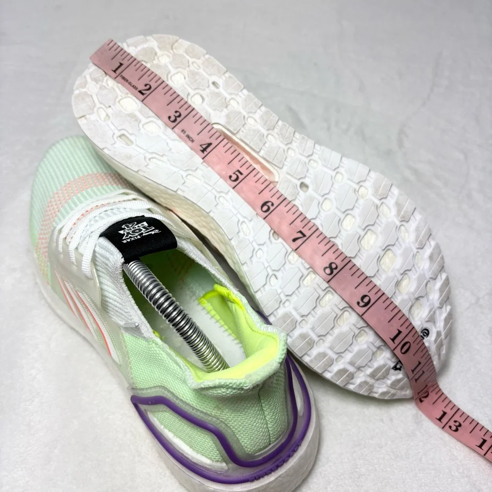 adidas TOY STORY 4 X ULTRABOOST 19‎  'BUZZ LIGHTYEAR Shoes Size 7